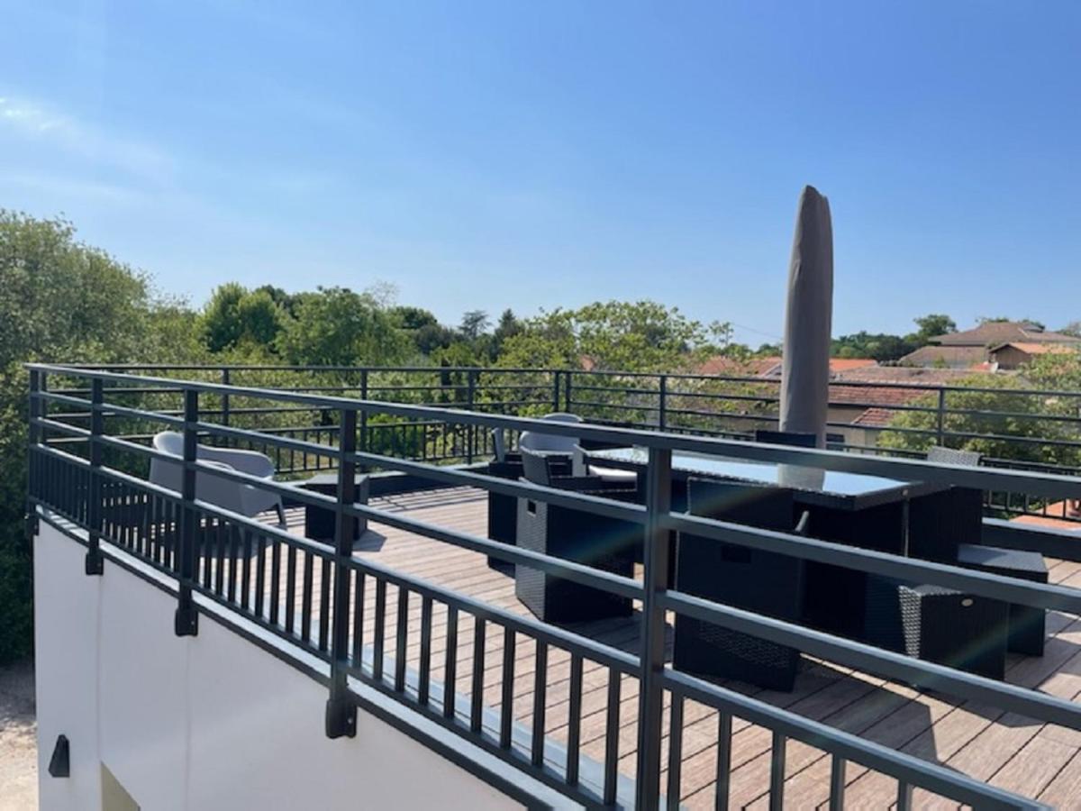 Au Coeur Du Bassin D'Arcachon,Tres Bel Appartement Avec Terrasse Audenge Exterior foto